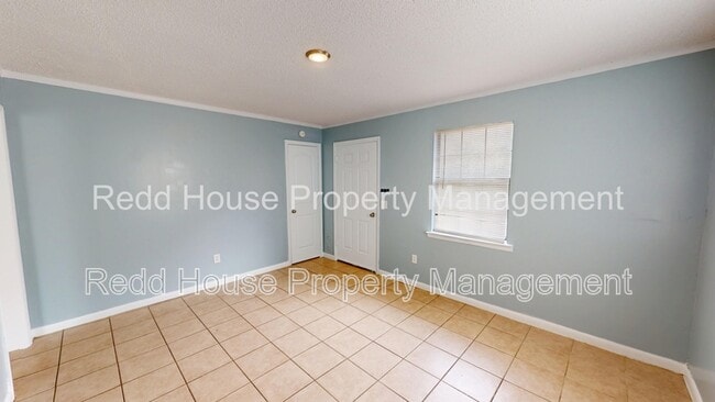 Photo - 111 Nann St