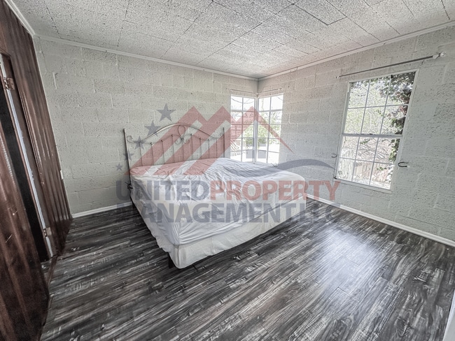 Photo - 207 N Alameda St Unit Apt 4