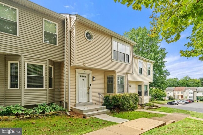 Photo - 13 Aviary St