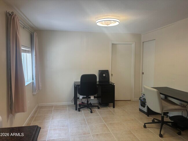 Photo - 323 S Elden St Unit 1/4
