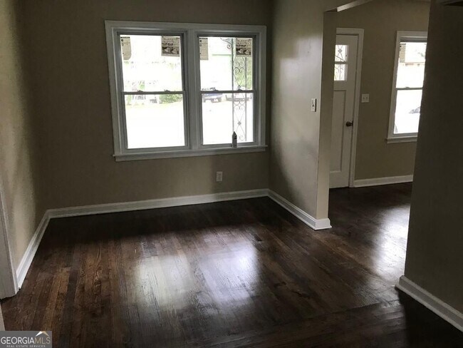 Photo - 839 Mimosa Dr