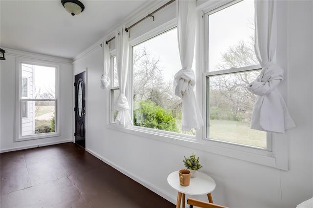 Photo - 441 Compton Ln