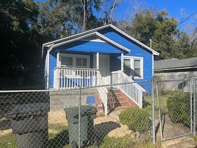 Photo - 3bedrooms 1 Bath Single Family Home Available