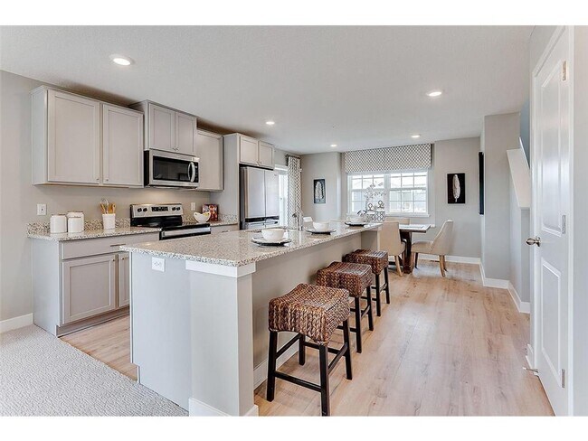 Photo - 9596 Kilmer Ln N