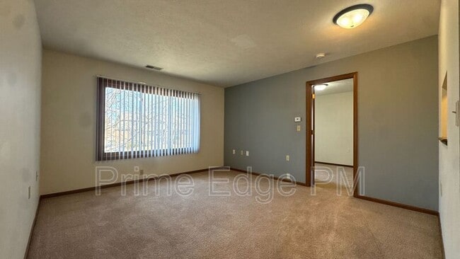 Building Photo - 1500 Knox St