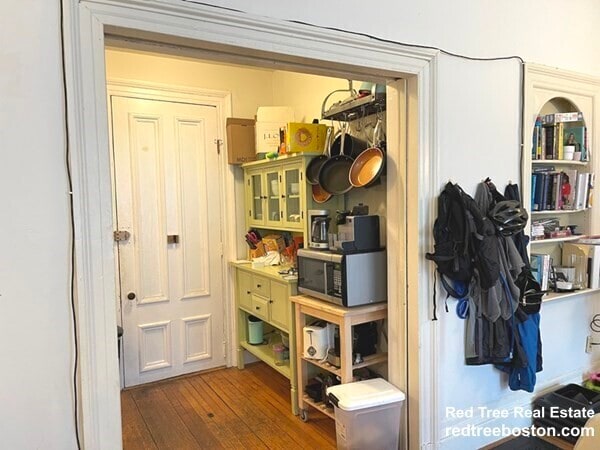 Photo - 509 Beacon St Unit 1R