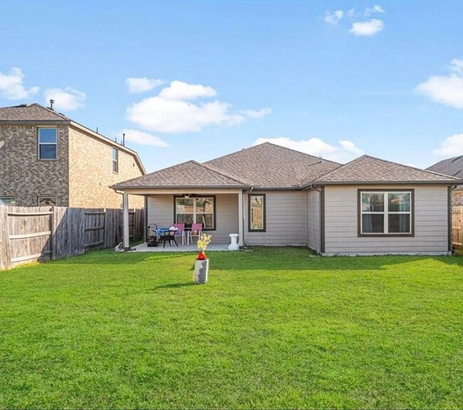 Photo - 15419 Royce Holly Dr