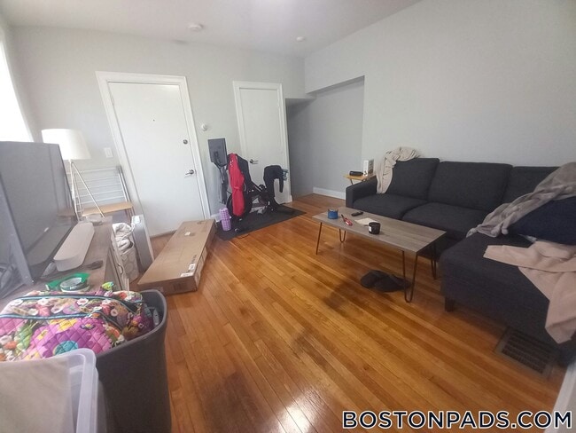 Photo - 100 Bacon St Unit 1