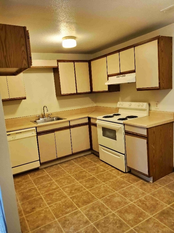 Building Photo - 1129mt Pleasant St Rental