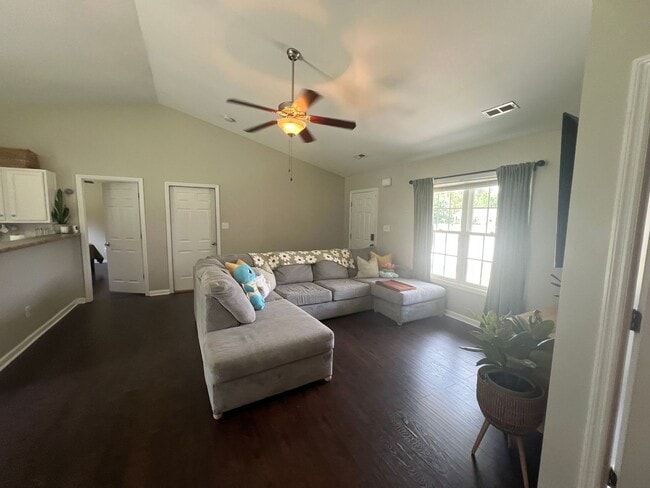 Photo - 238 Sweet Gum Ln