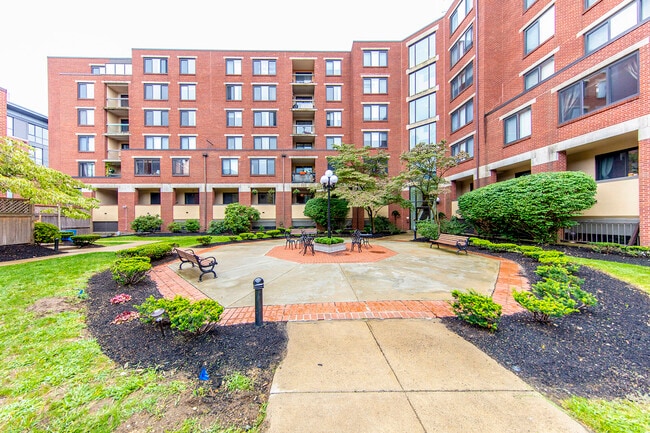 Building Photo - 85 Brainerd Rd Unit 1