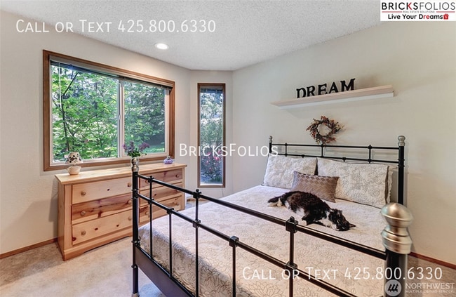 Photo - Remarkable Redmond Home - Walk to Microsoft and Parks!