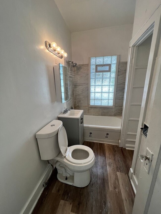 Photo - 2 Bedroom 1 Bath Single Family Home!