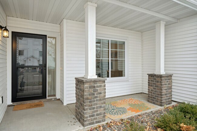 Photo - 7356 Kalland Cir NE