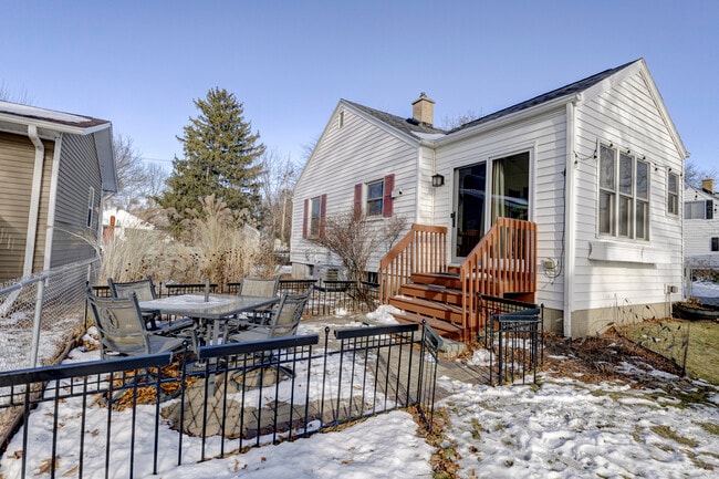 Photo - 3621 Dennett Dr