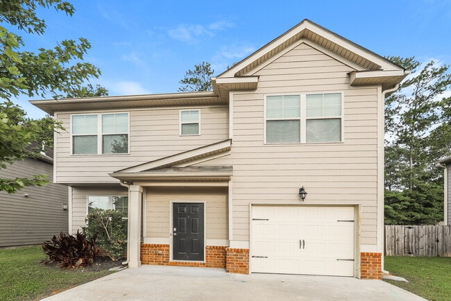 Building Photo - 6596 Woodwell Dr