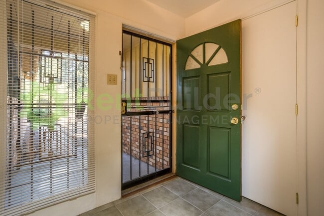 Photo - Call (505) 808-6467 to schedule a showing!