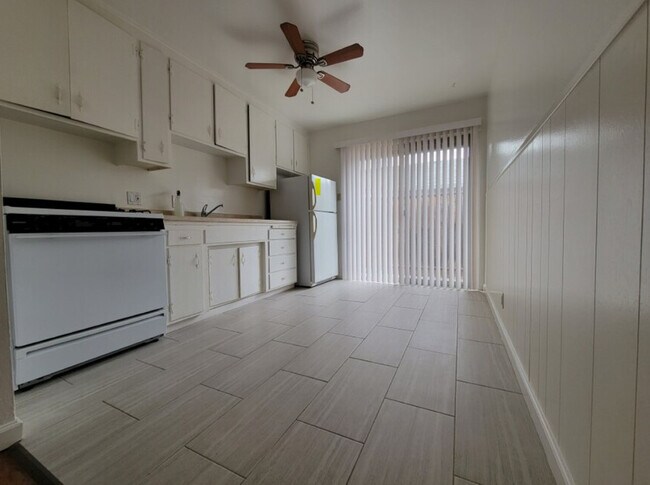 Photo - 335-341 Easy St Apartamentos