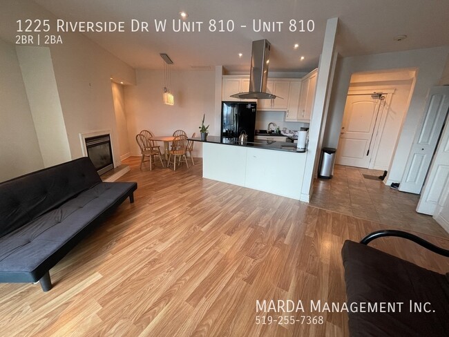 Photo - BEAUTIFUL 2 BED/2 BATH CONDO ON RIVERSIDE DRIVE! PLUS UTILITIES! Unité 810