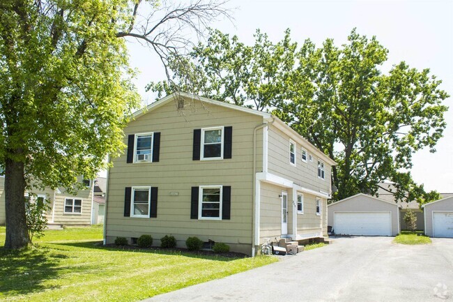 Building Photo - Kaymar Duplexes Rental