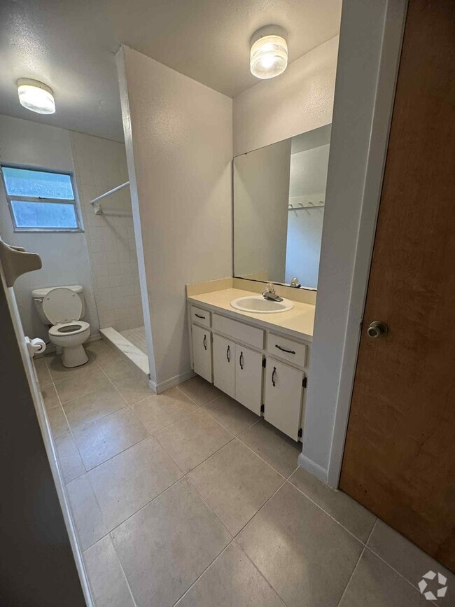 Building Photo - 155 Denice Dr Rental