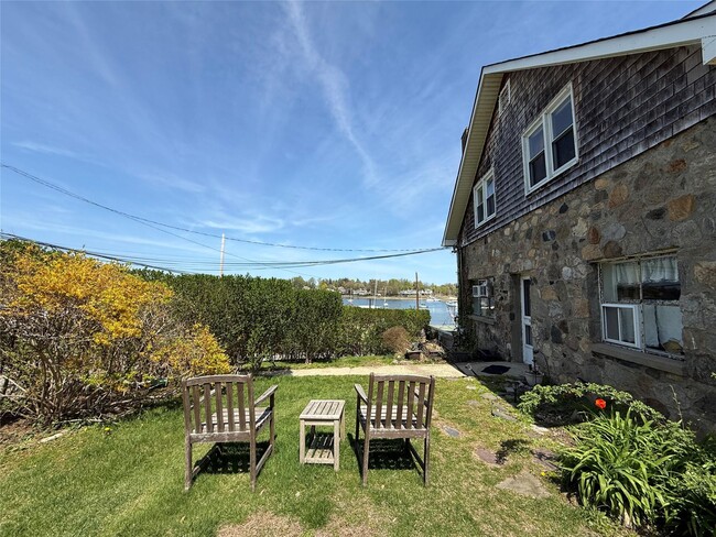 Photo - 293 W Shore Rd Apartment Unit 3