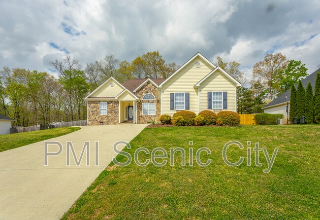 Building Photo - 145 Candie Ln