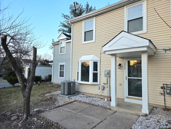 Photo - 5903 Havener House Way