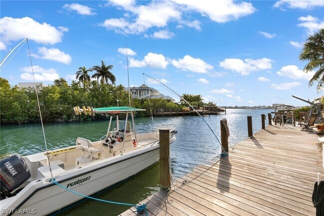 Photo - 1360 Chesapeake Ave