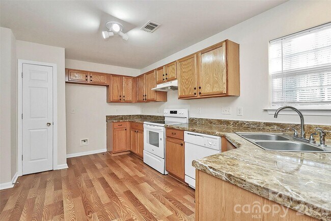 Photo - 2134 Cindy Creek Ln