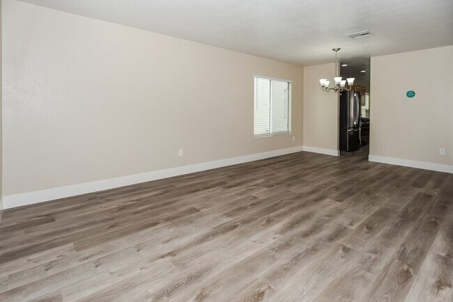 Photo - 1820 Loida Ct