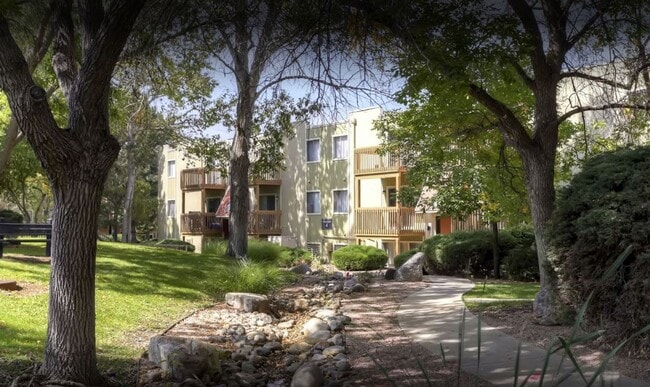 Highland Way Apartments