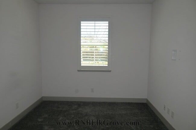 Photo - 10060 Carinata Dr