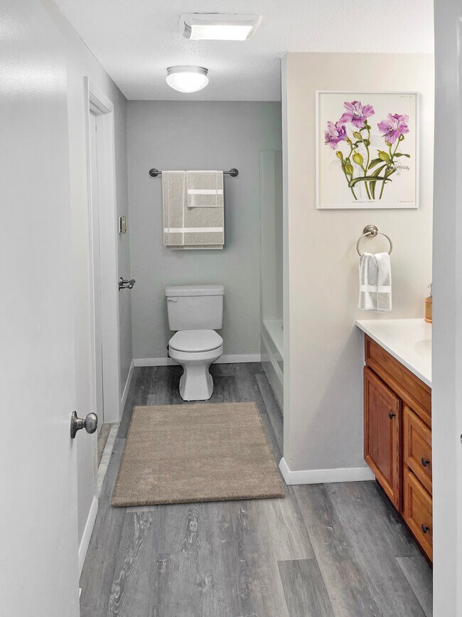 Photo - Meadowbrook Village