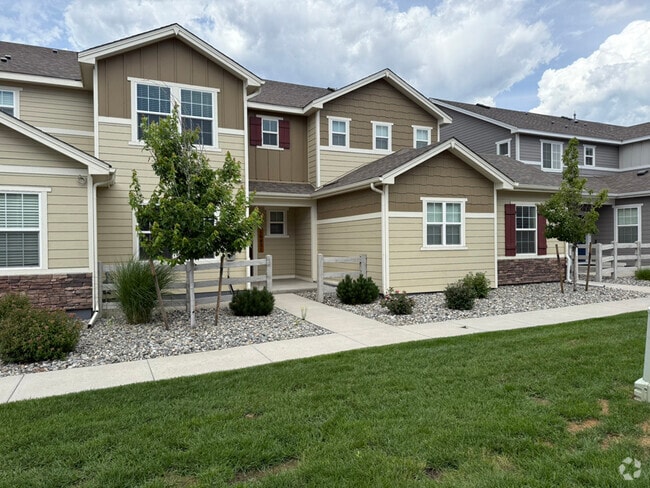 Building Photo - 16421 Hay Barn Hts Rental