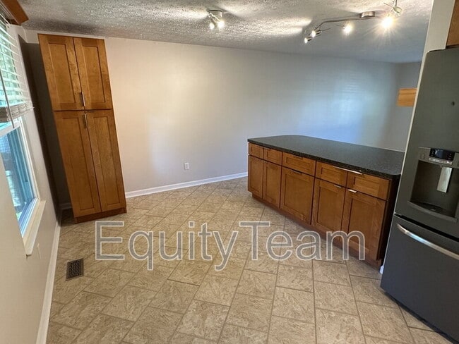 Photo - 4548 Forest Haven Ln