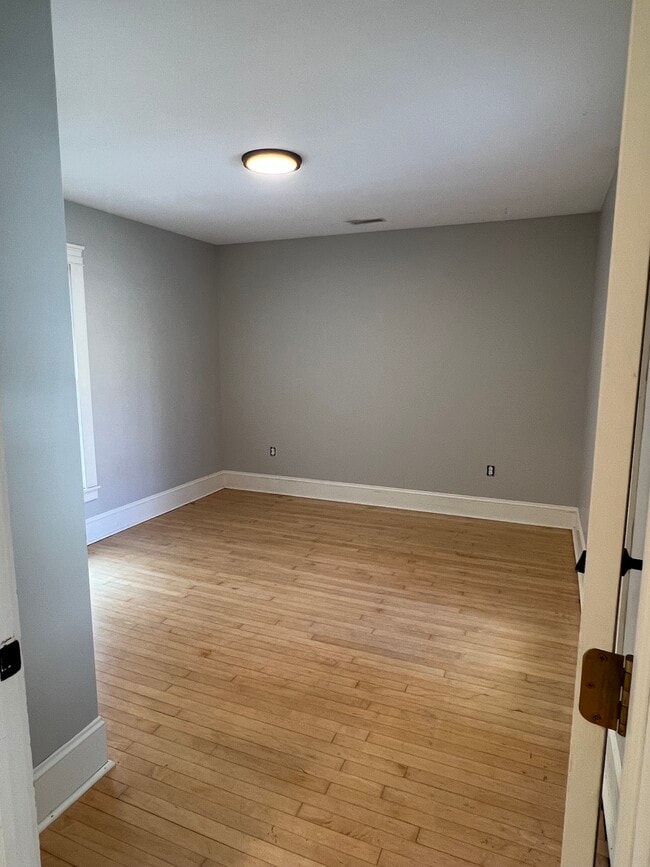 Photo - 1119 4th St NE Unit 1119 4th Street