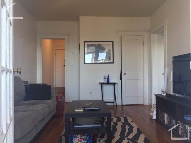 Photo - 1626 Commonwealth Ave