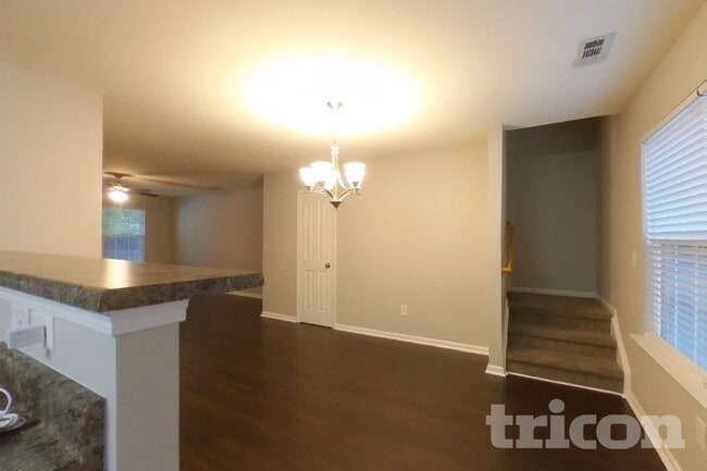 Photo - 4312 Houldsworth Dr