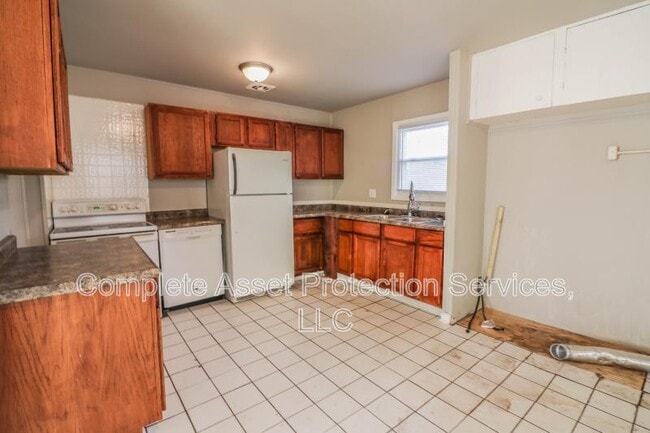 Photo - 3315 176th St