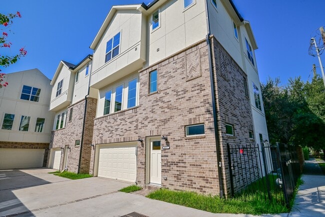 Photo - 4317 Koehler St