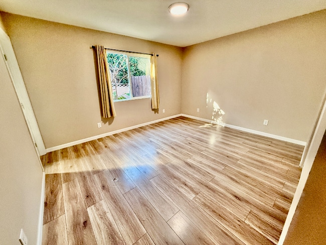 Photo - 723 S Macduff St