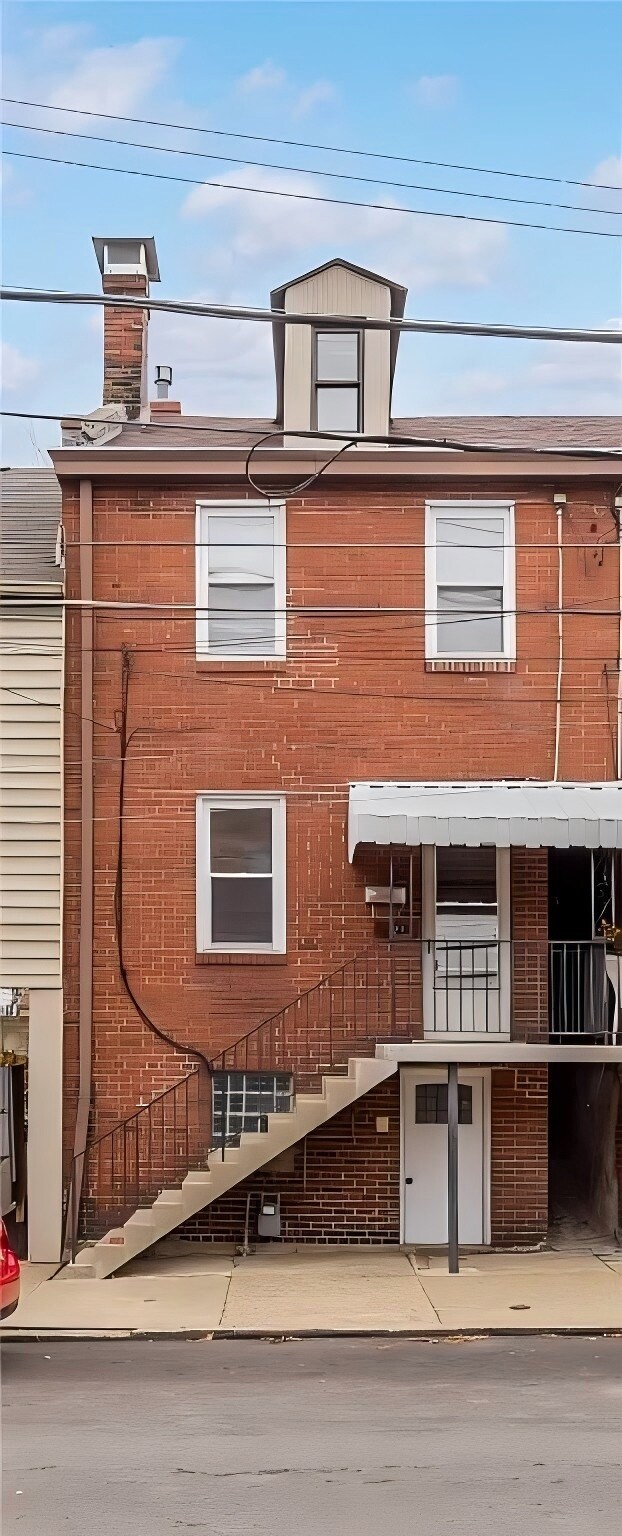 Photo - 39 S 13th St