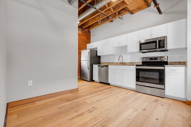 Photo - 58 13th St Unit 105