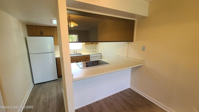 Photo - 148 Berkshire Ln Unit 148