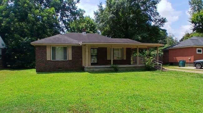 Photo - Spacious 3 Bedroom 2 Bath - $99 Move In Special