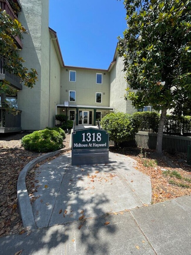Photo - 1318 B St Condo Unit B 308