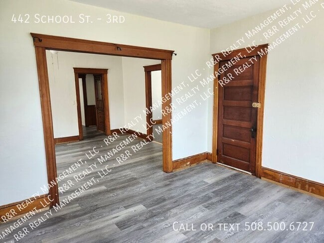Photo - 442 School St Unit 3rd