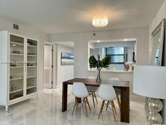 Building Photo - 1266 S Military Trail Unit 514