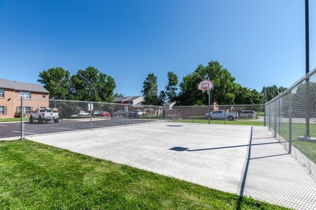Bull Run Apartments